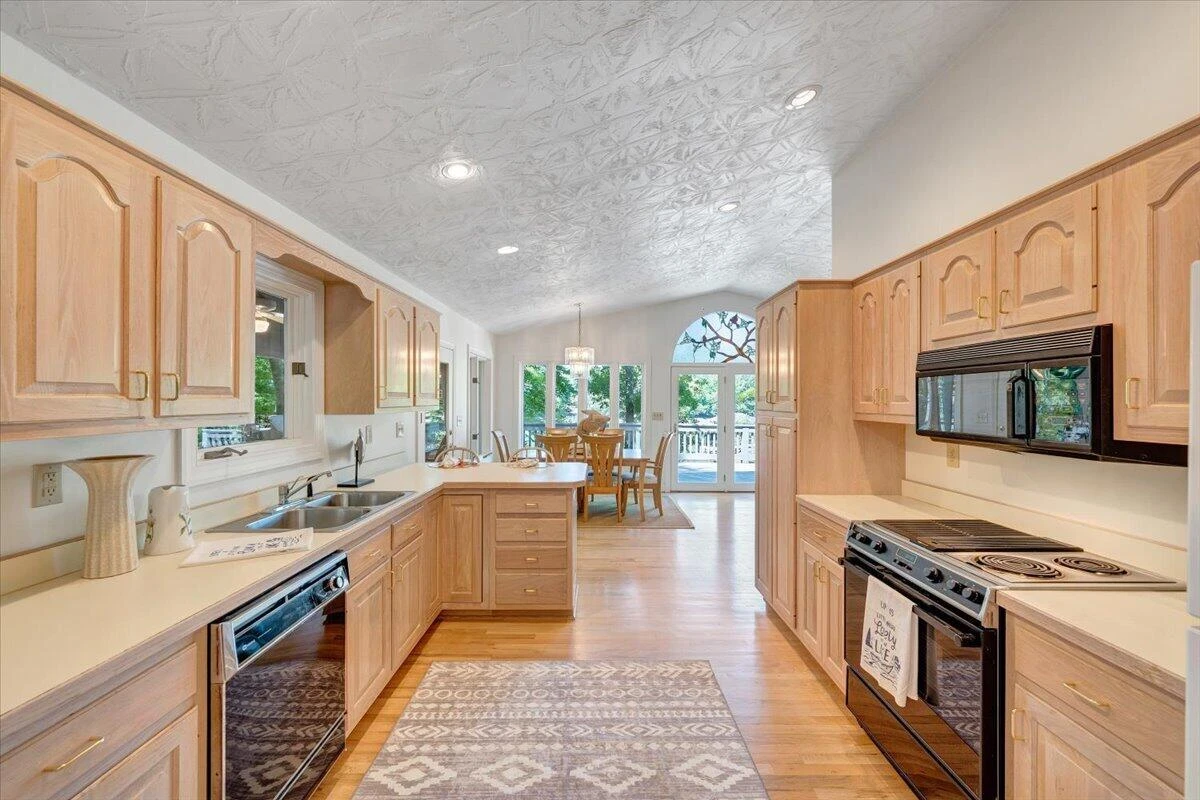 194 Kings WAY - Photo 15