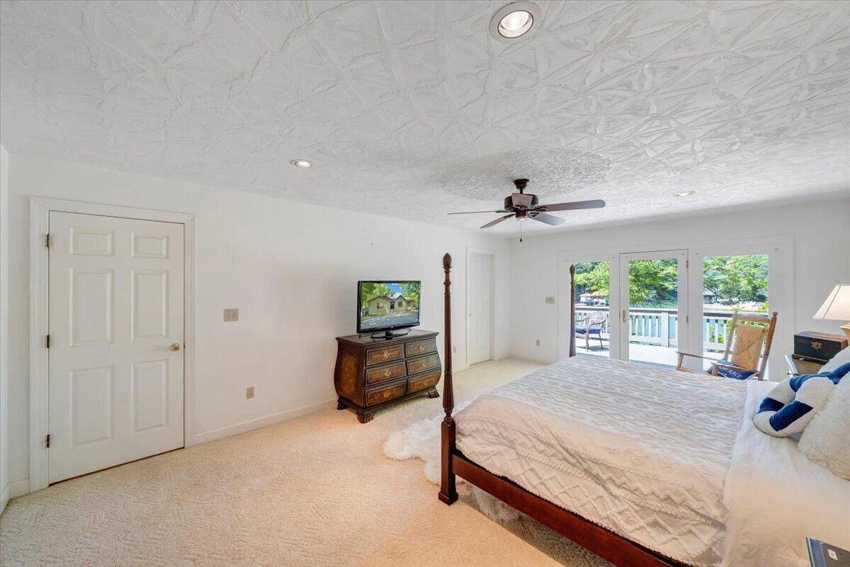 194 Kings WAY - Photo 22