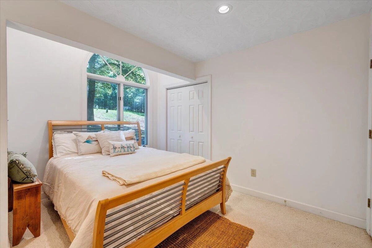 194 Kings WAY - Photo 28