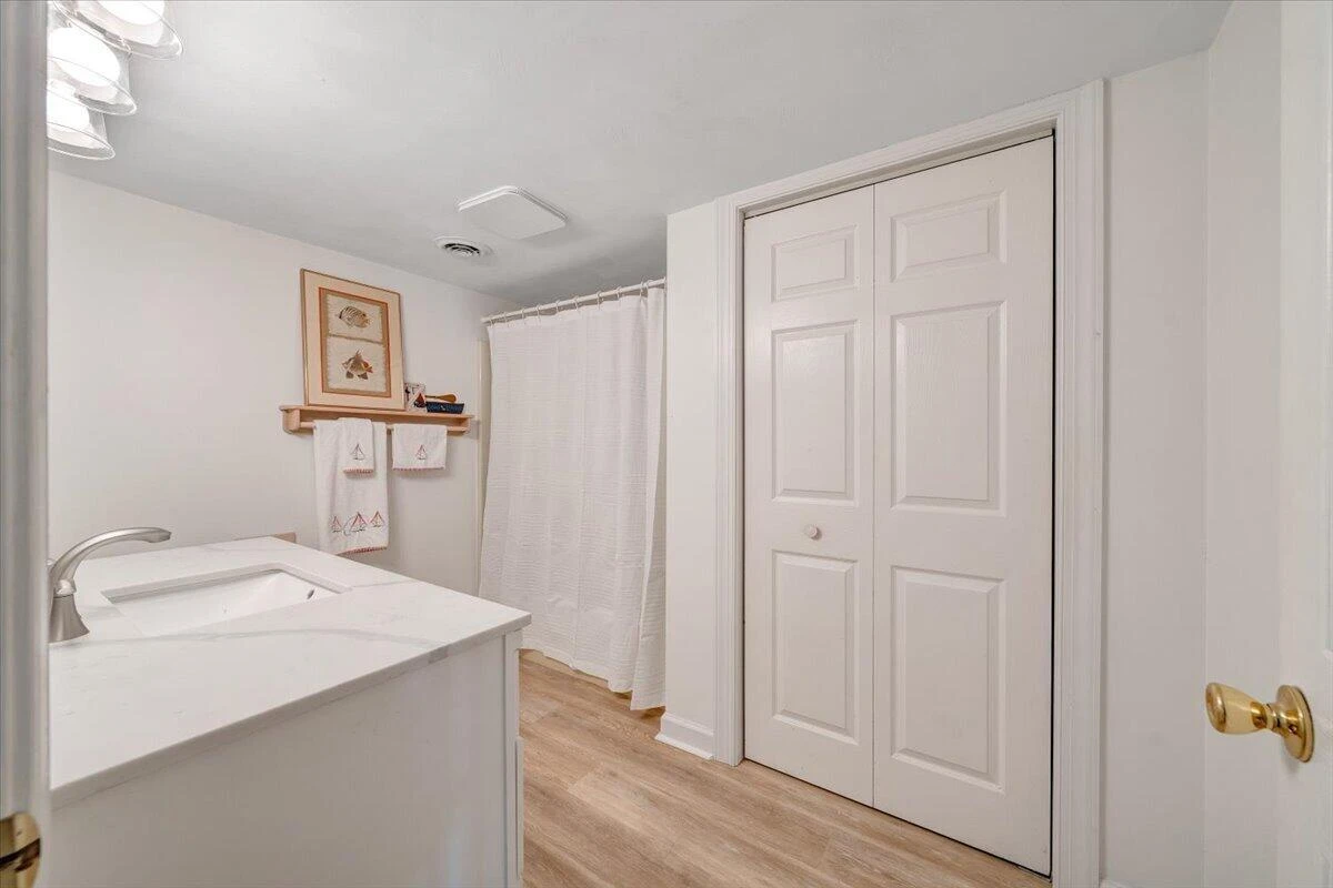 194 Kings WAY - Photo 39