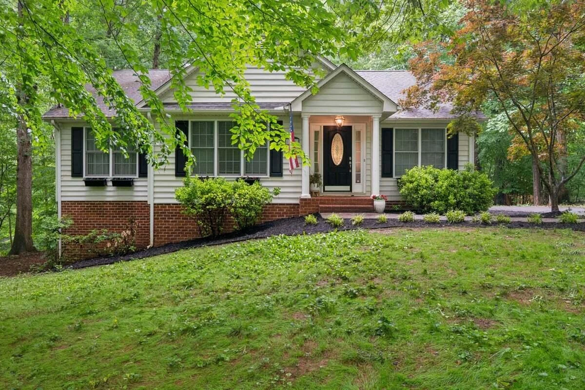 313 Peters DR