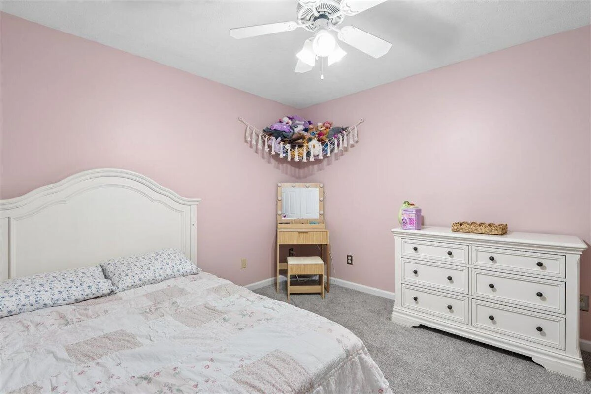 313 Peters DR - Photo 20
