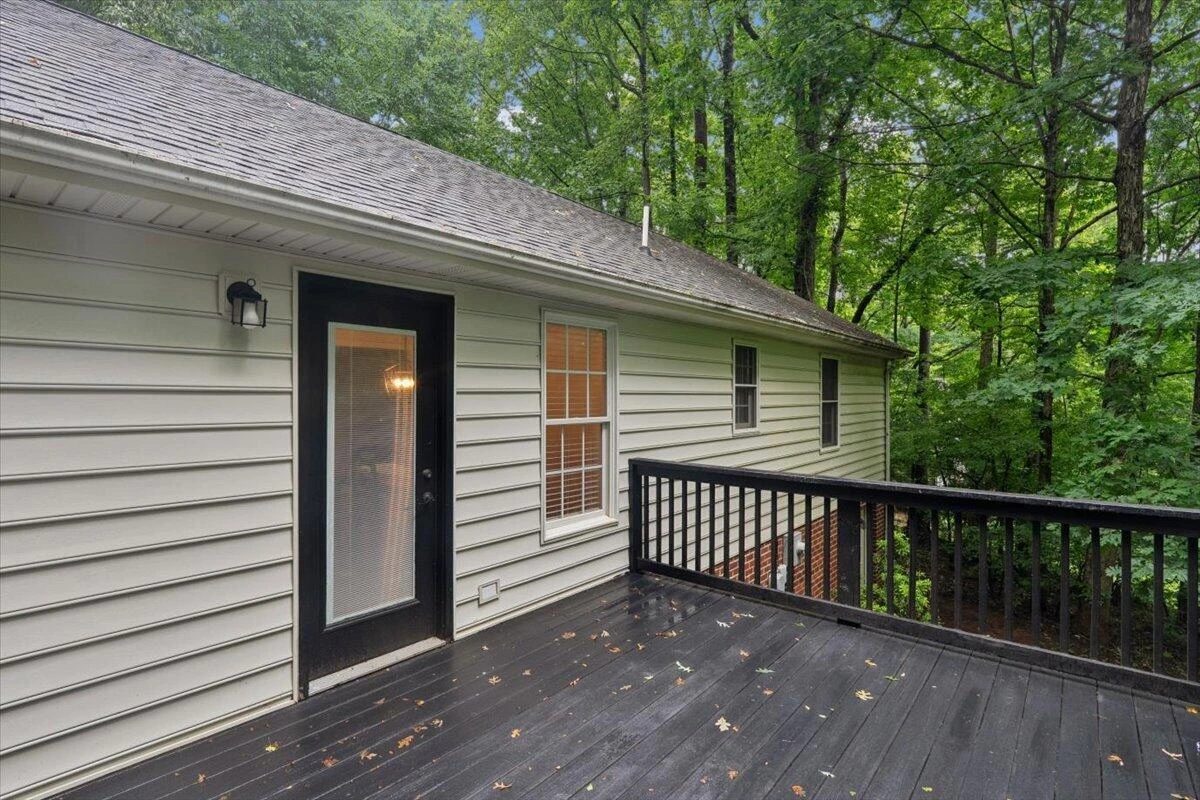 313 Peters DR - Photo 28