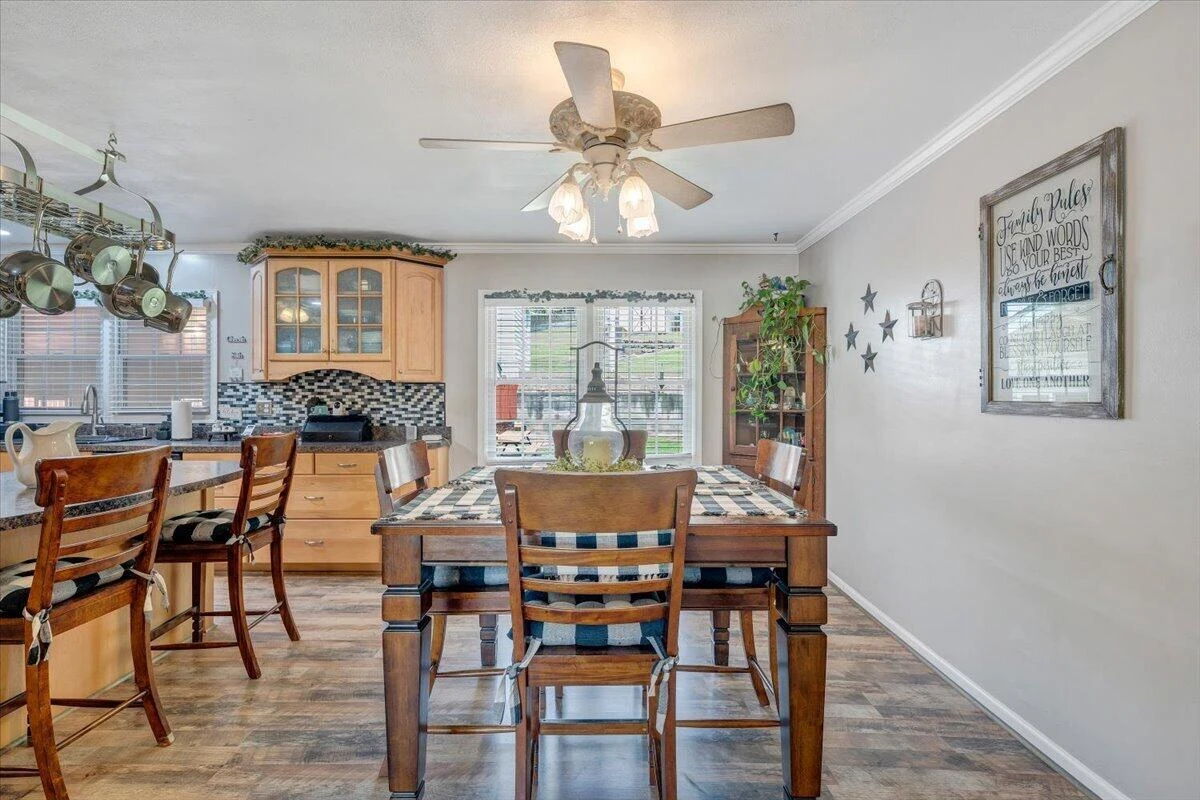 14742 Church ST - Photo 16