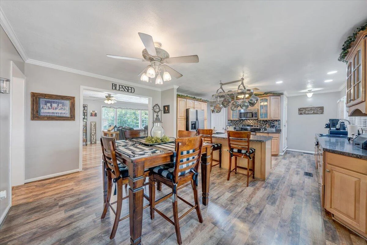 14742 Church ST - Photo 17