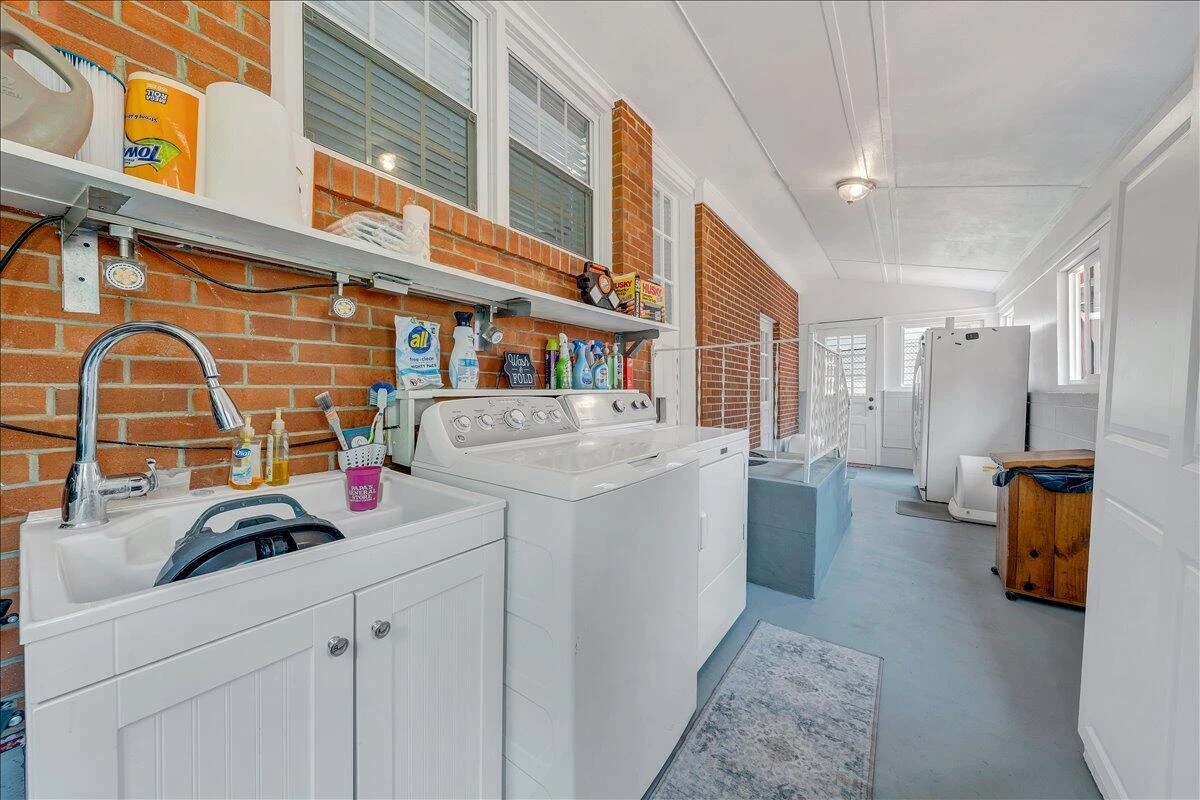 14742 Church ST - Photo 46