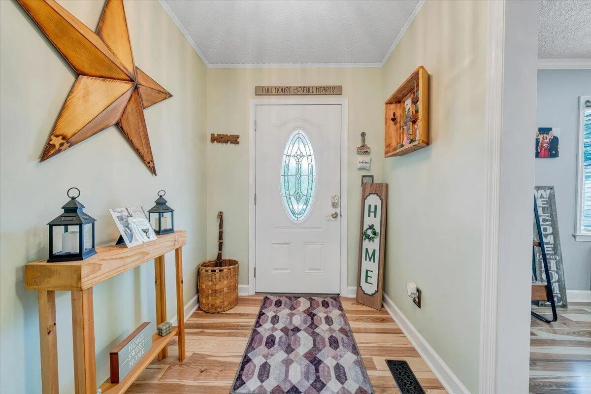 14742 Church ST - Photo 8
