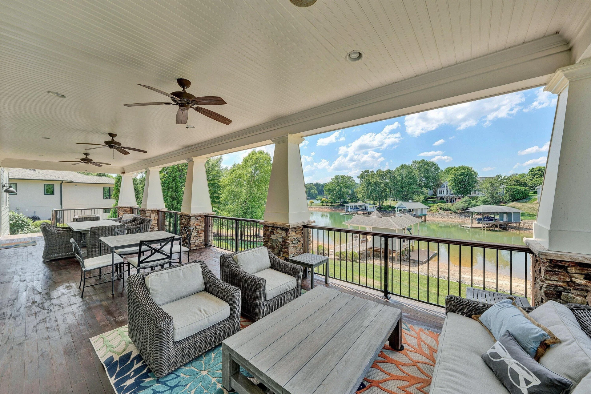 332 Saddleridge DR - Photo 36