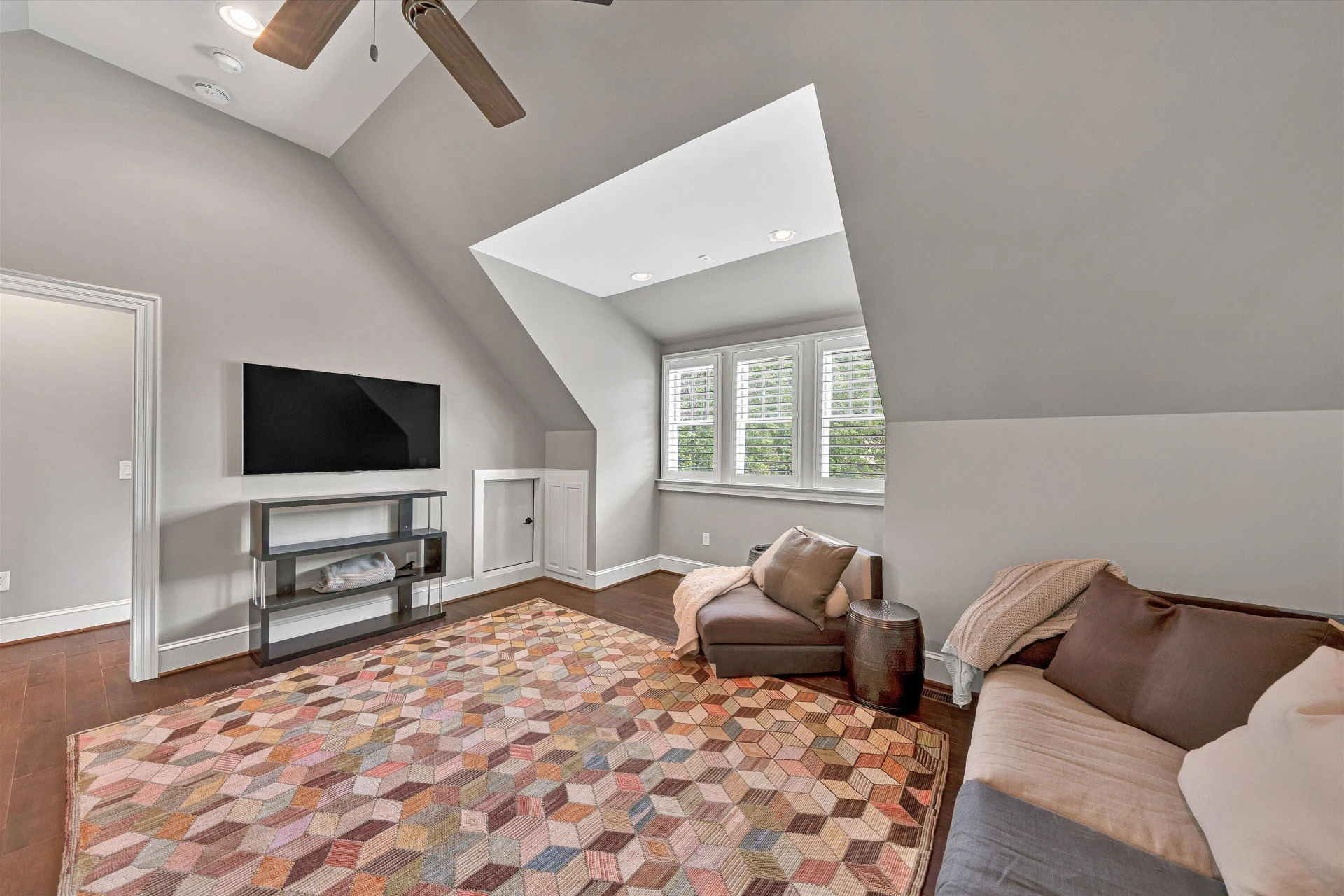 332 Saddleridge DR - Photo 40