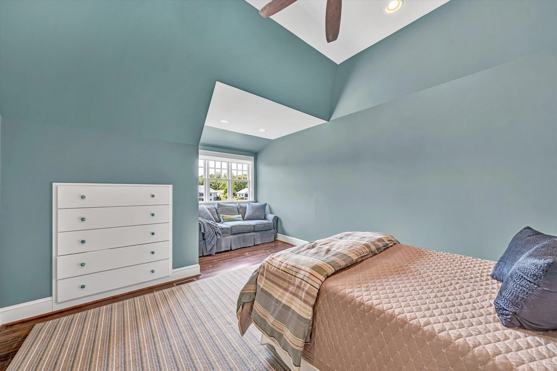 332 Saddleridge DR - Photo 48