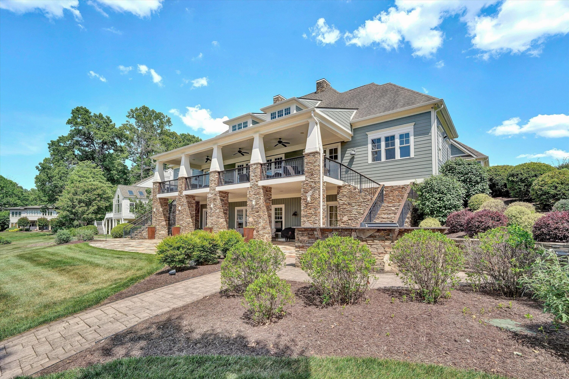 332 Saddleridge DR - Photo 5