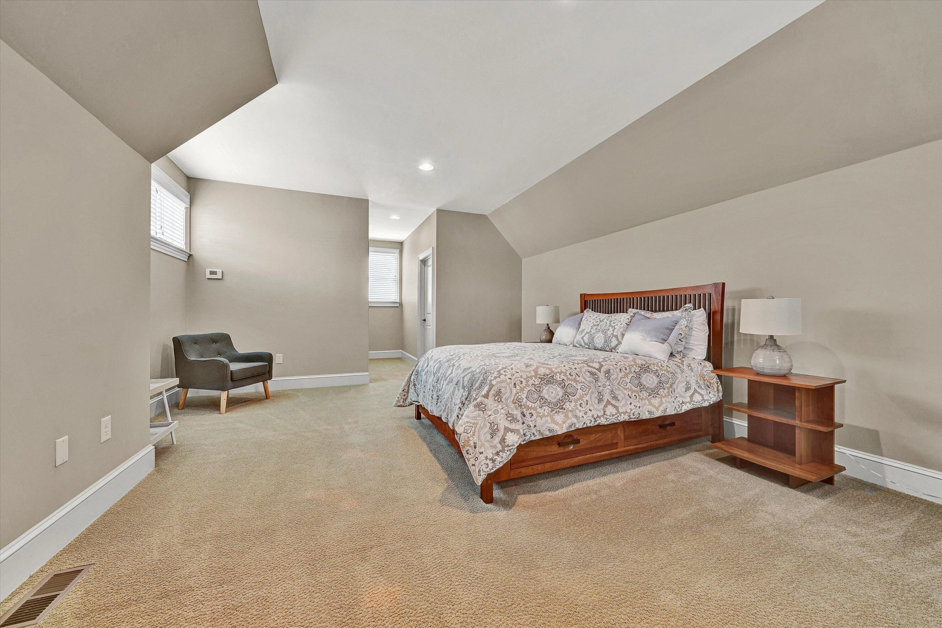 332 Saddleridge DR - Photo 73