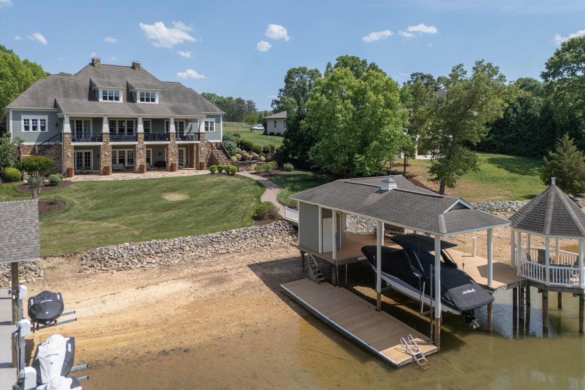 332 Saddleridge DR - Photo 81