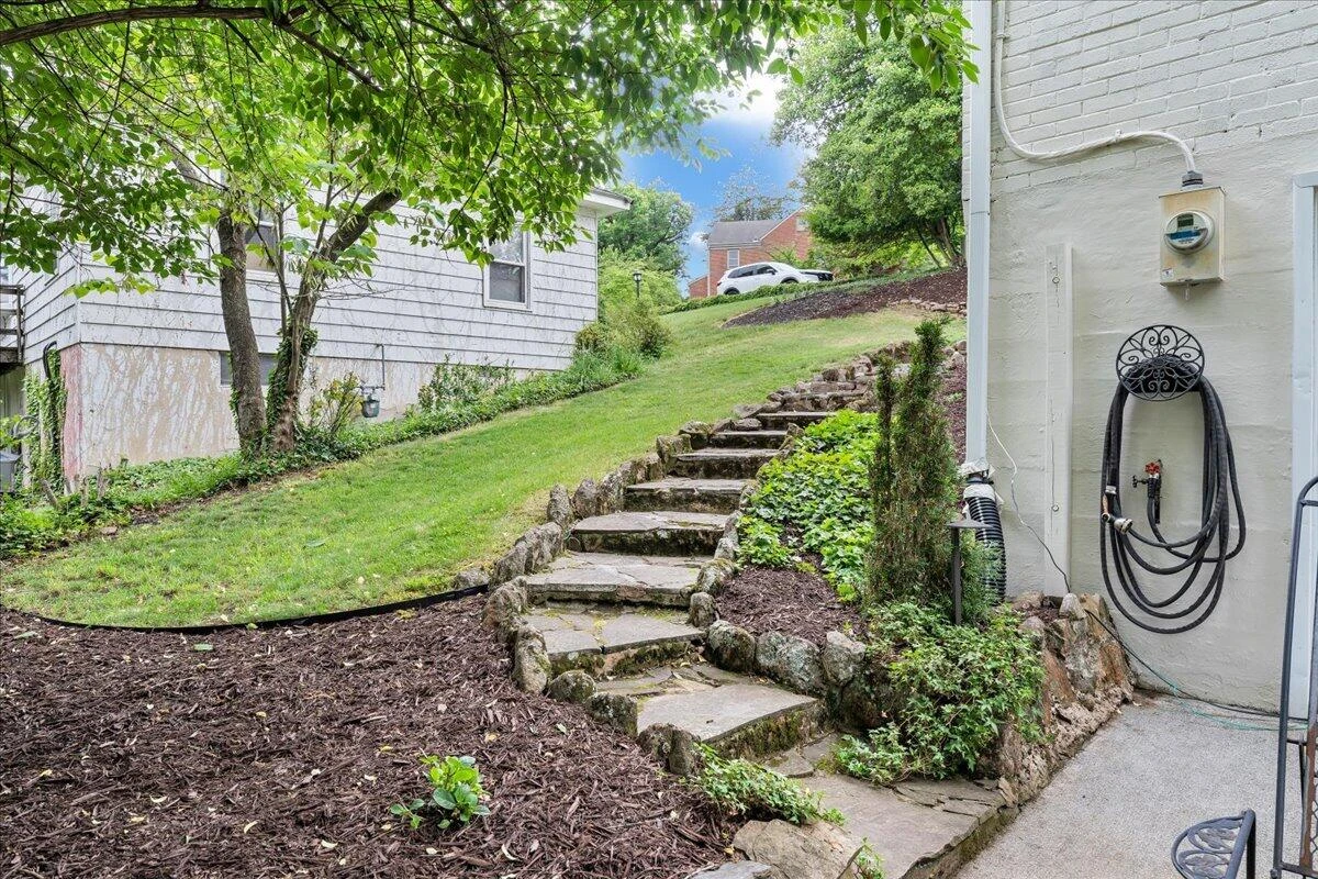 1260 Lakewood DR SW - Photo 62