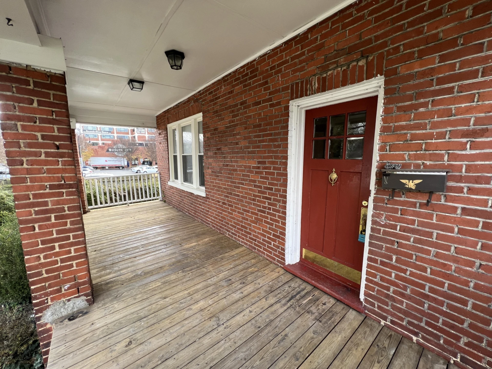 832 Wasena AVE SW - Photo 5