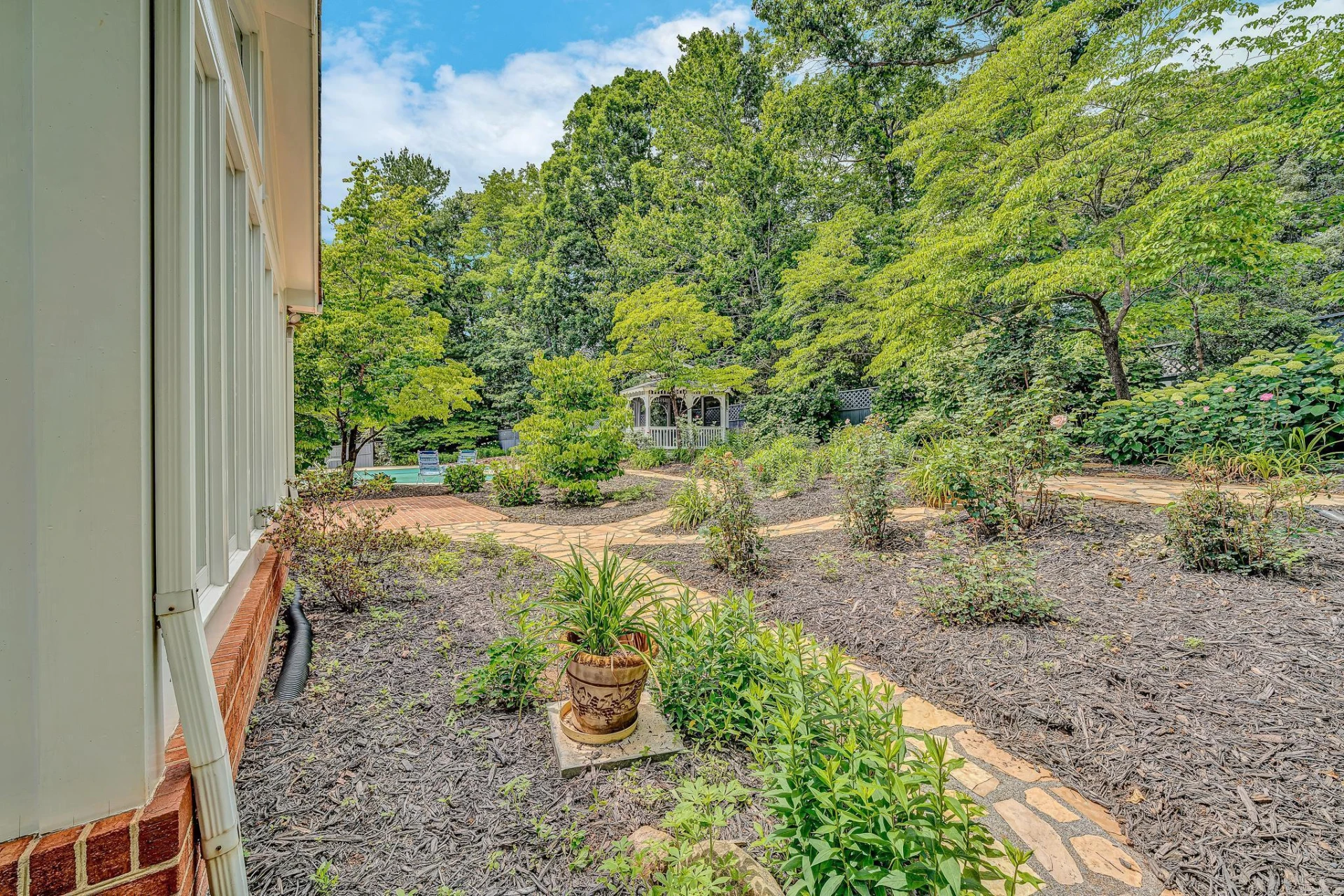 58 Stonehaven LN - Photo 34