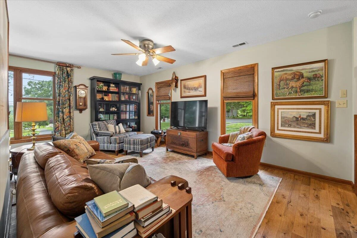 3289 Peaks RD - Photo 29
