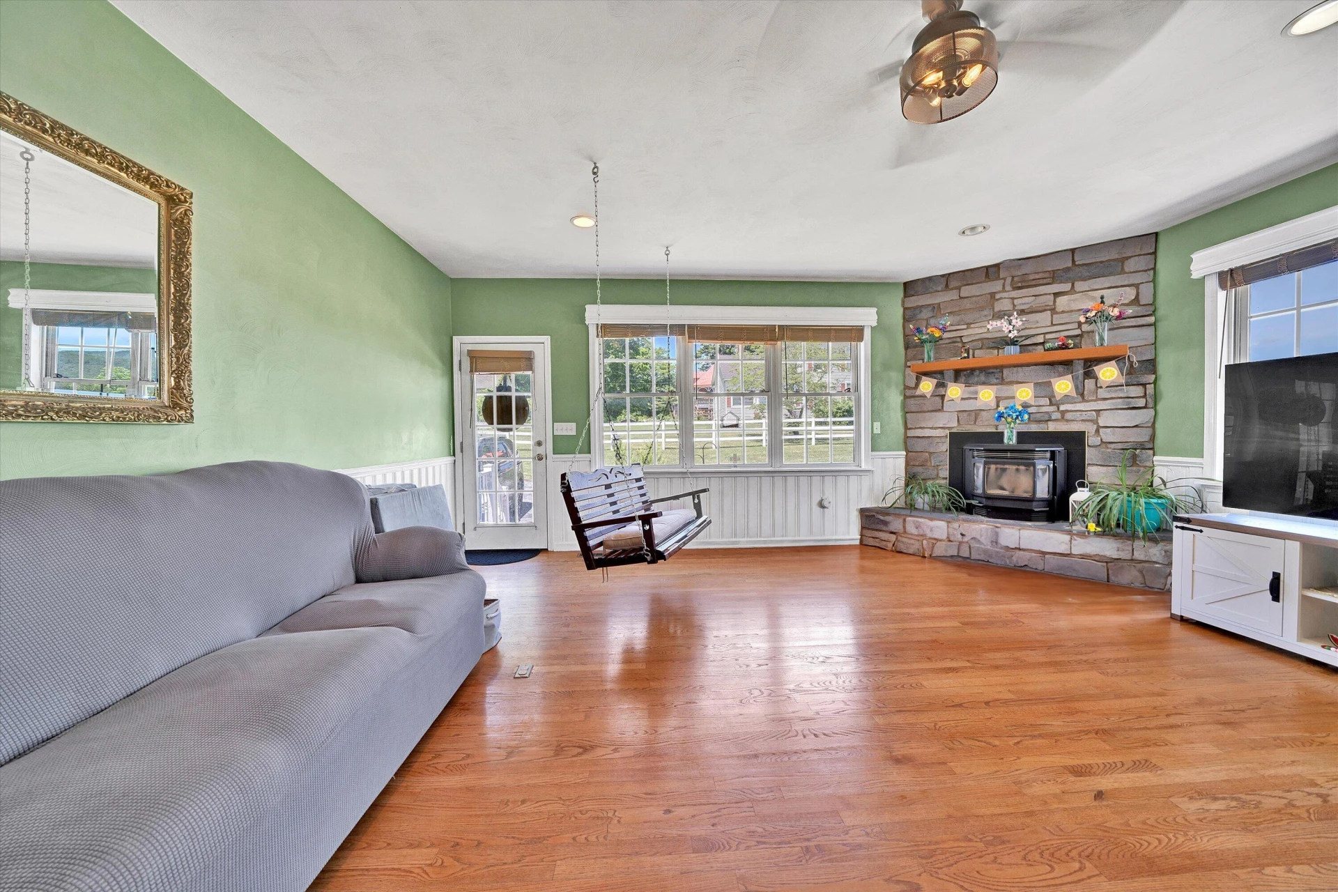 422 Main ST - Photo 14
