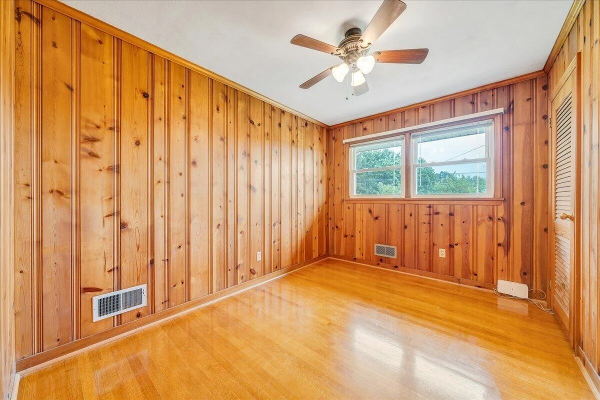 344 Keesling AVE - Photo 18