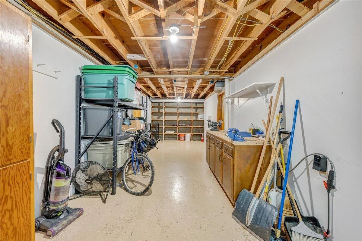 344 Keesling AVE - Photo 23