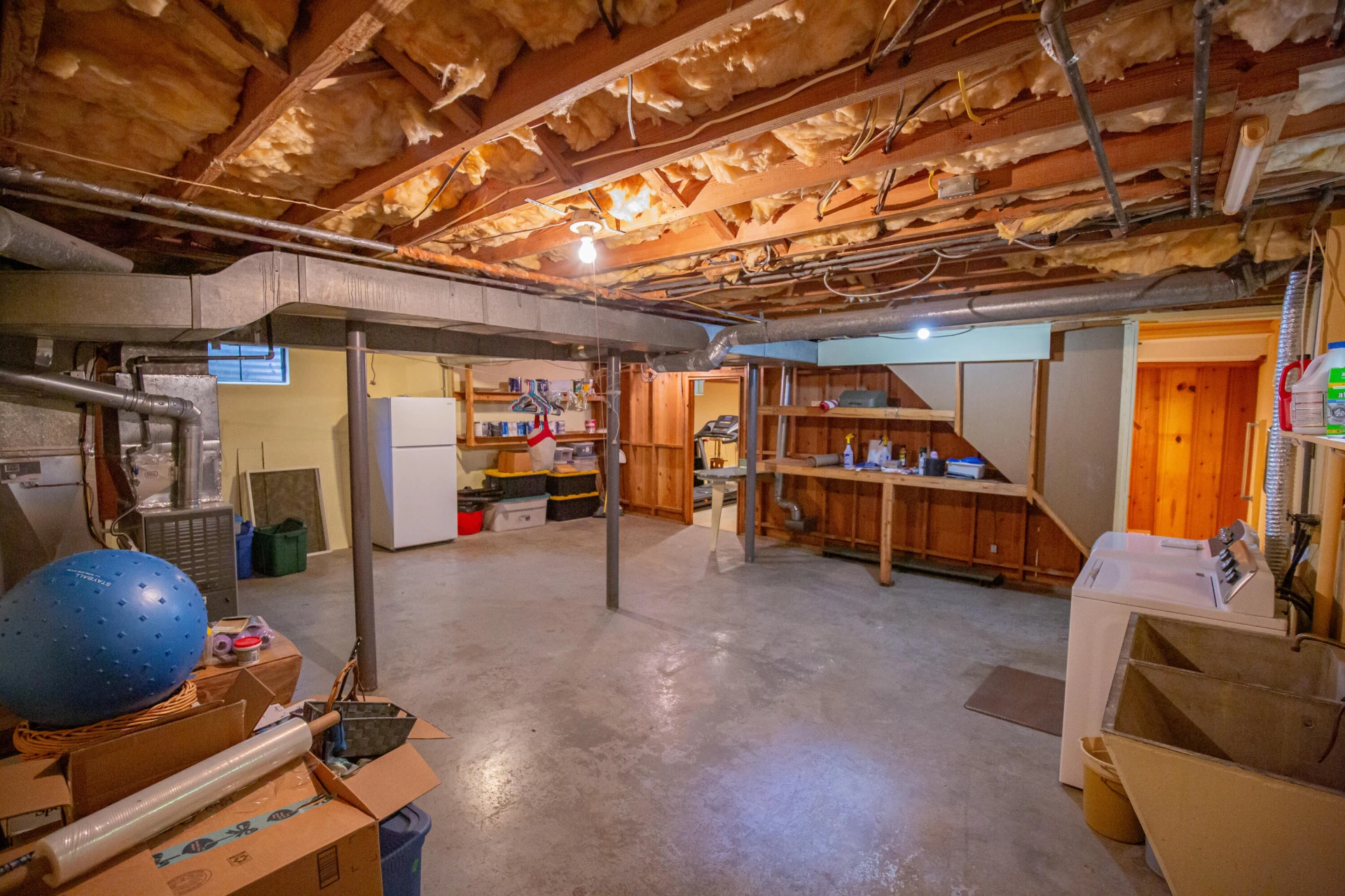 3034 Timberlane AVE - Photo 38