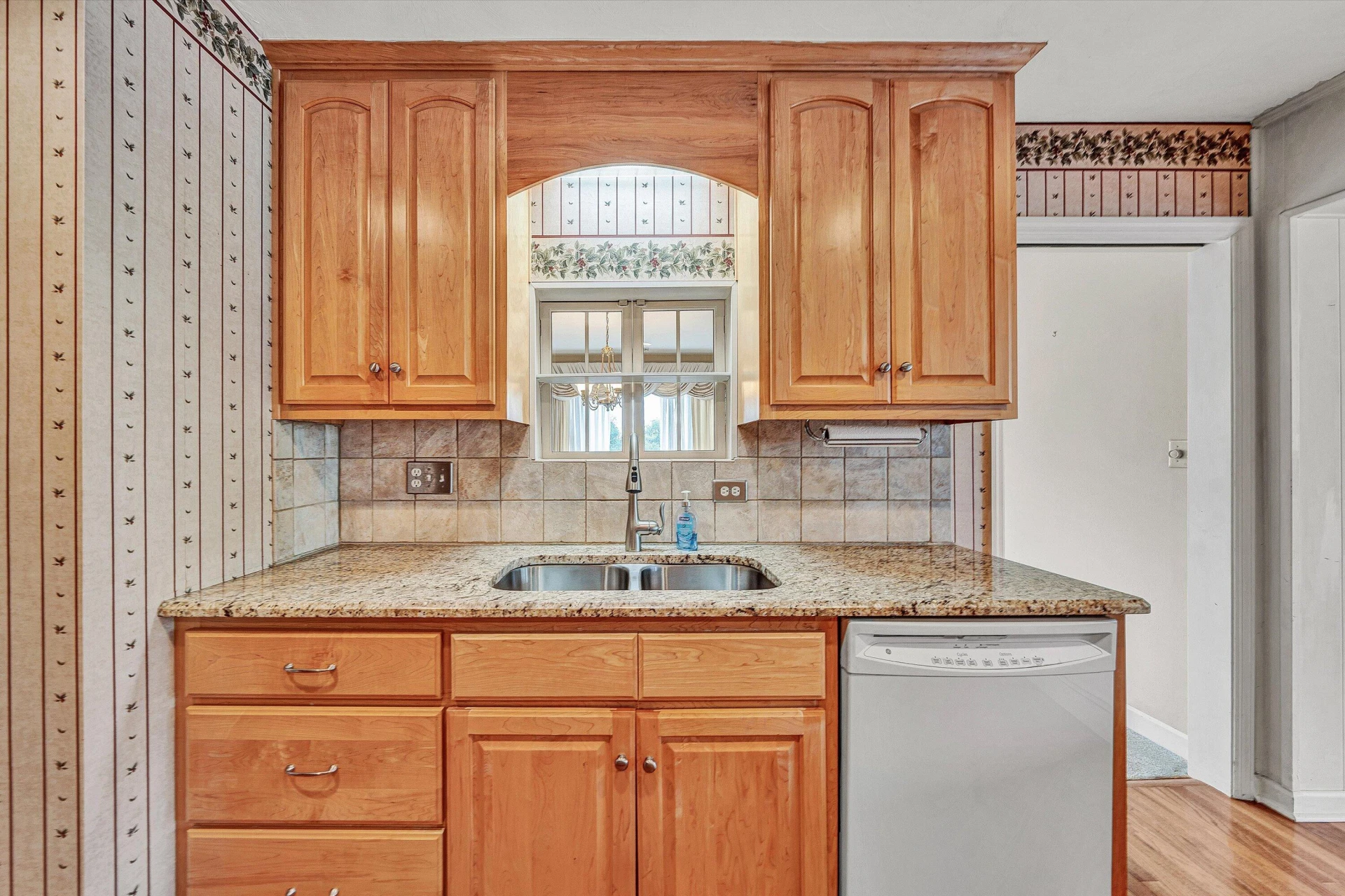 8122 Deer Branch DR - Photo 13