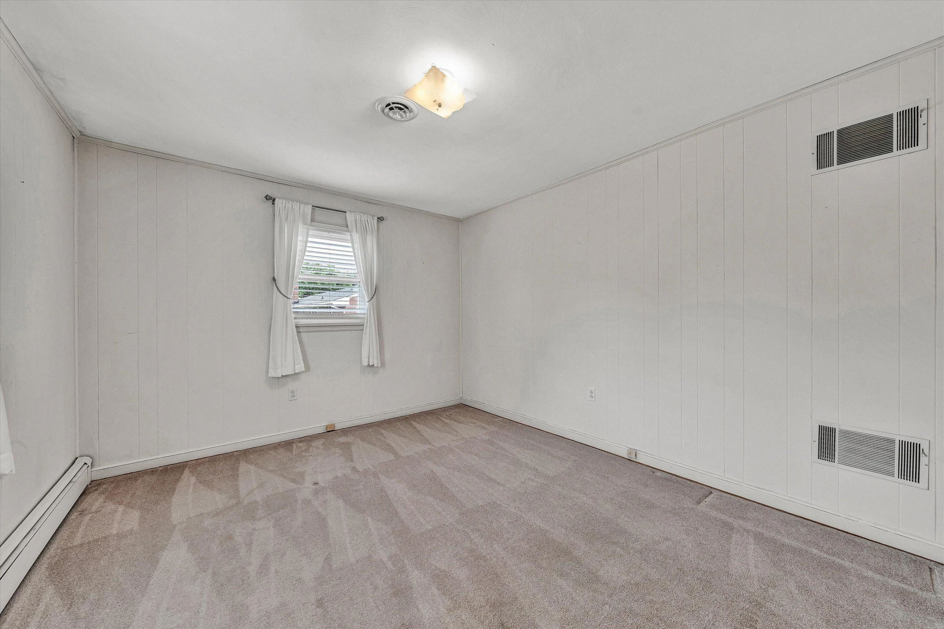 8122 Deer Branch DR - Photo 18