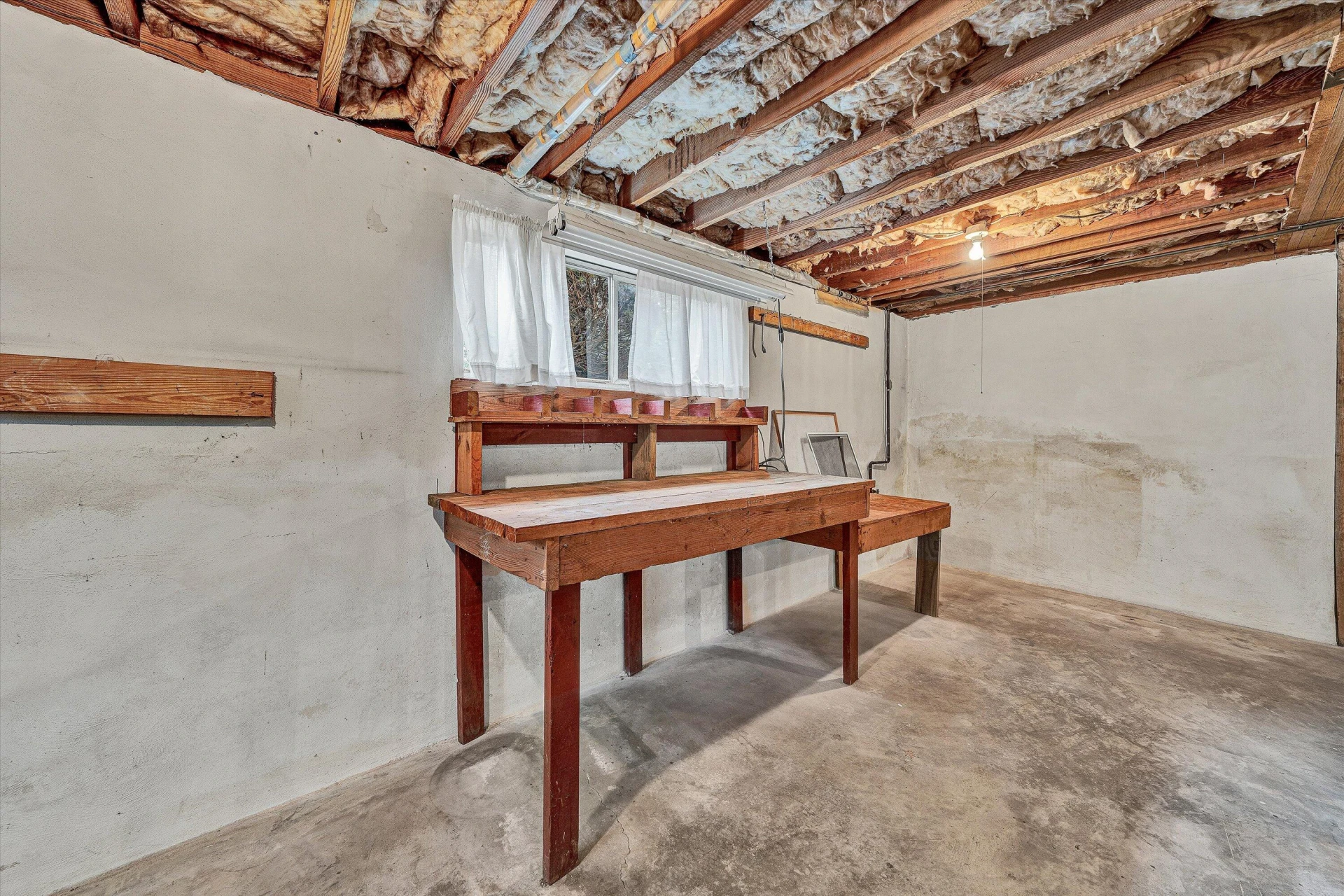 8122 Deer Branch DR - Photo 36