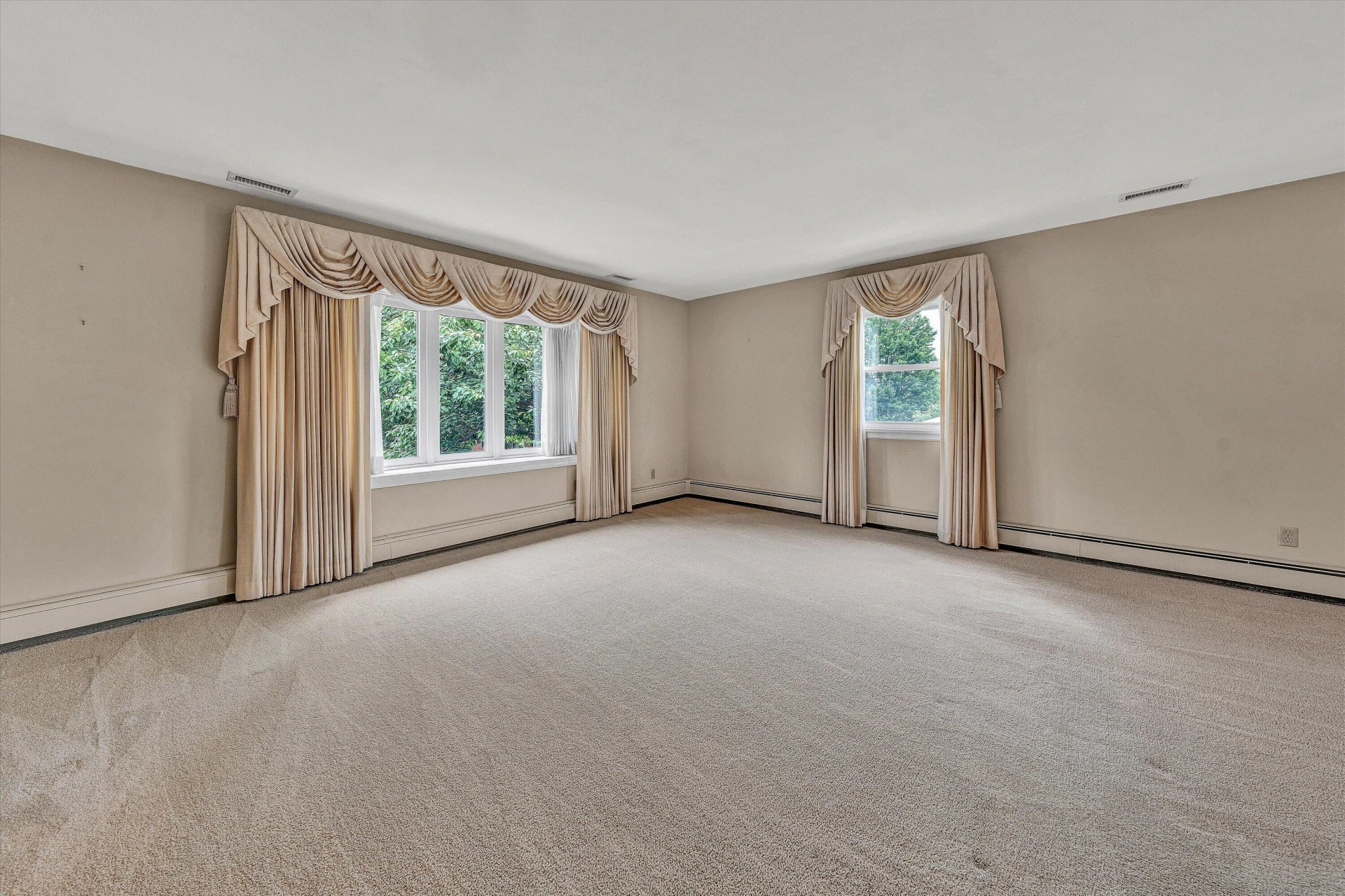 8122 Deer Branch DR - Photo 7