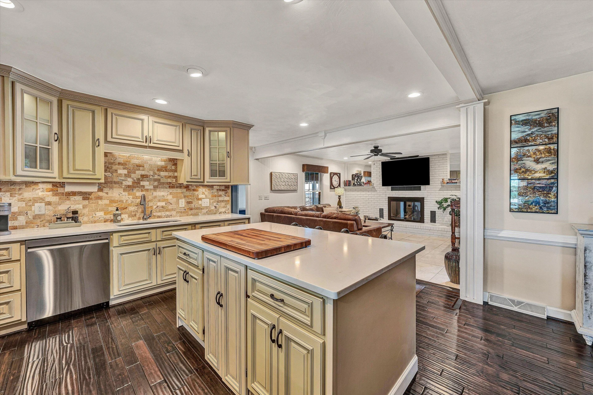 6619 Bryant CIR - Photo 16