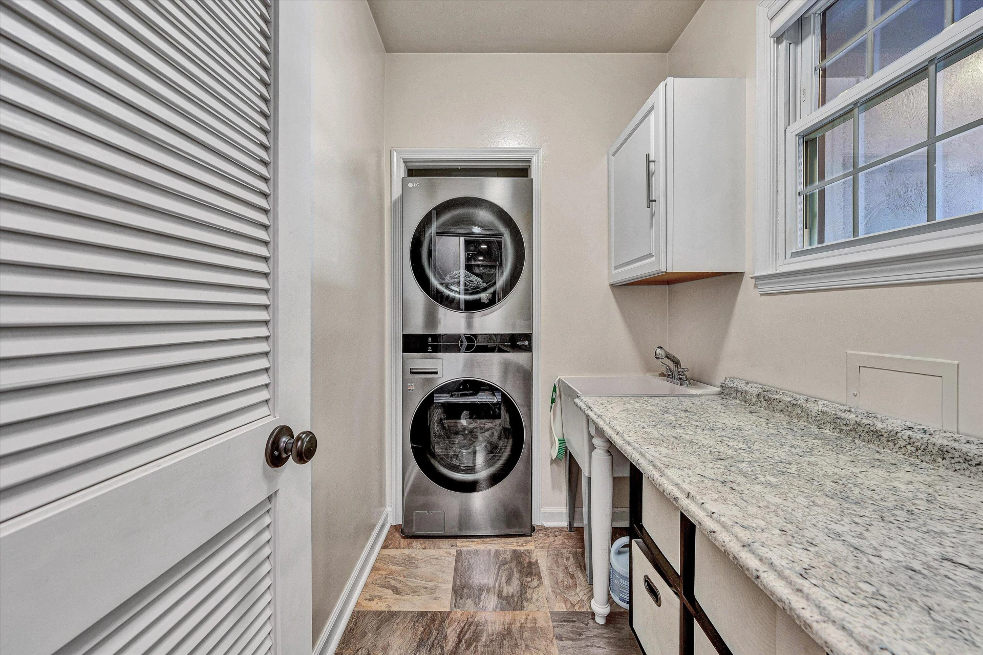6619 Bryant CIR - Photo 31