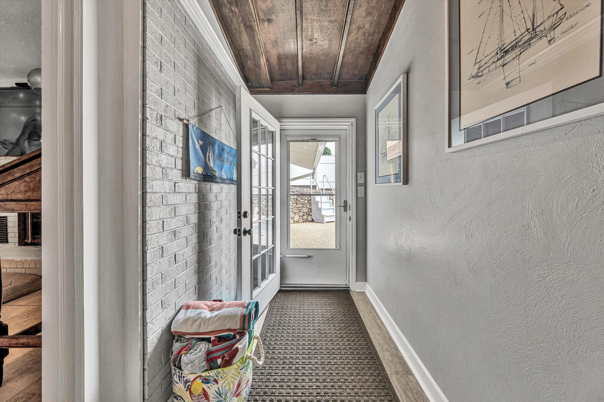 6619 Bryant CIR - Photo 37