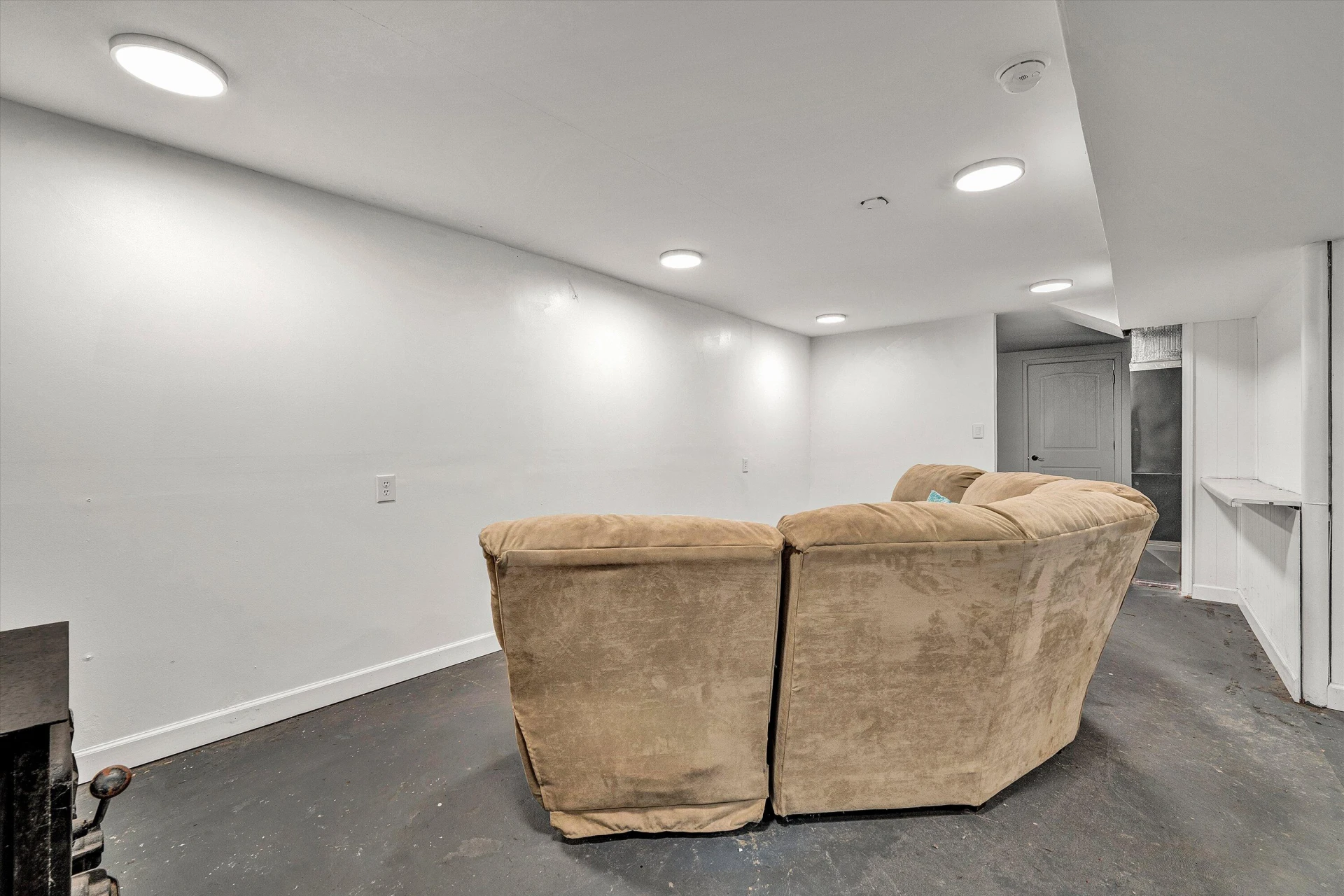 2095 Webster RD - Photo 11