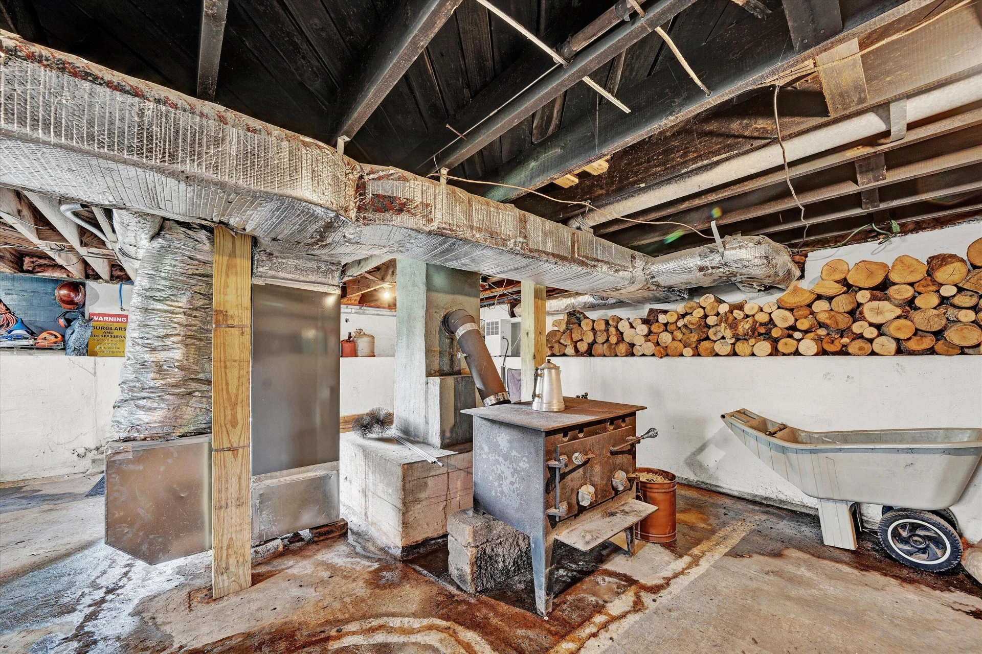 130 Harvey ST - Photo 16