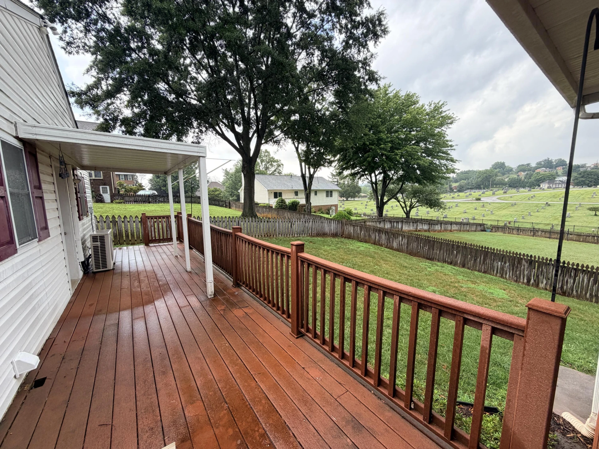 312 Ashley CT - Photo 3
