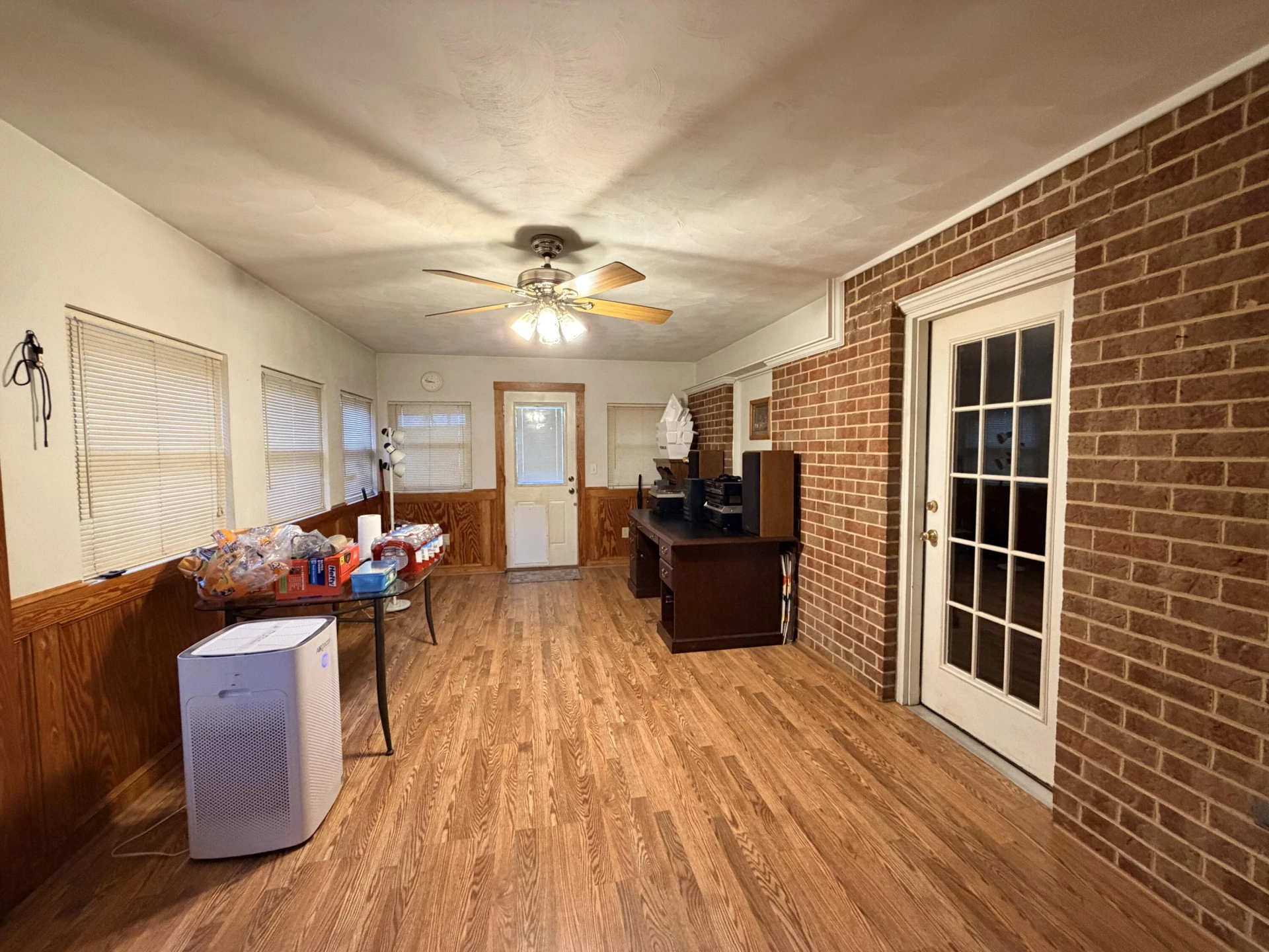 312 Ashley CT - Photo 5
