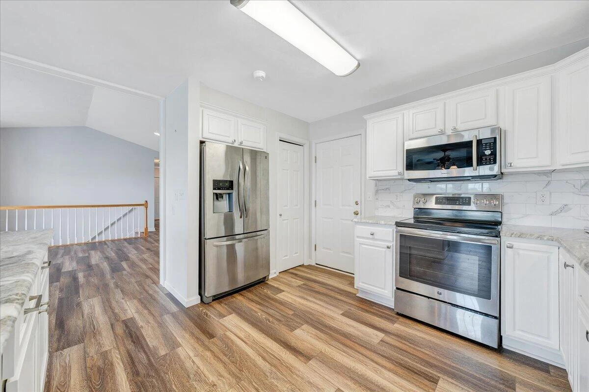 2278 Isle Of Pines DR - Photo 14