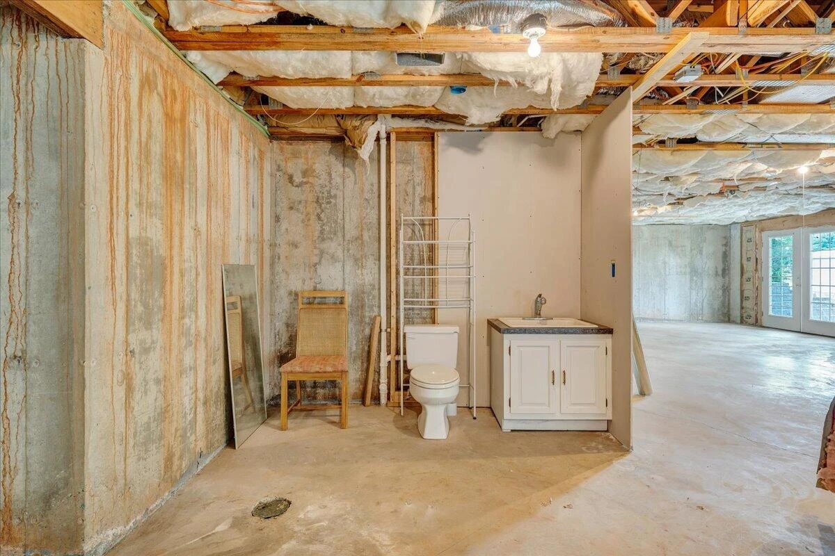 2278 Isle Of Pines DR - Photo 31
