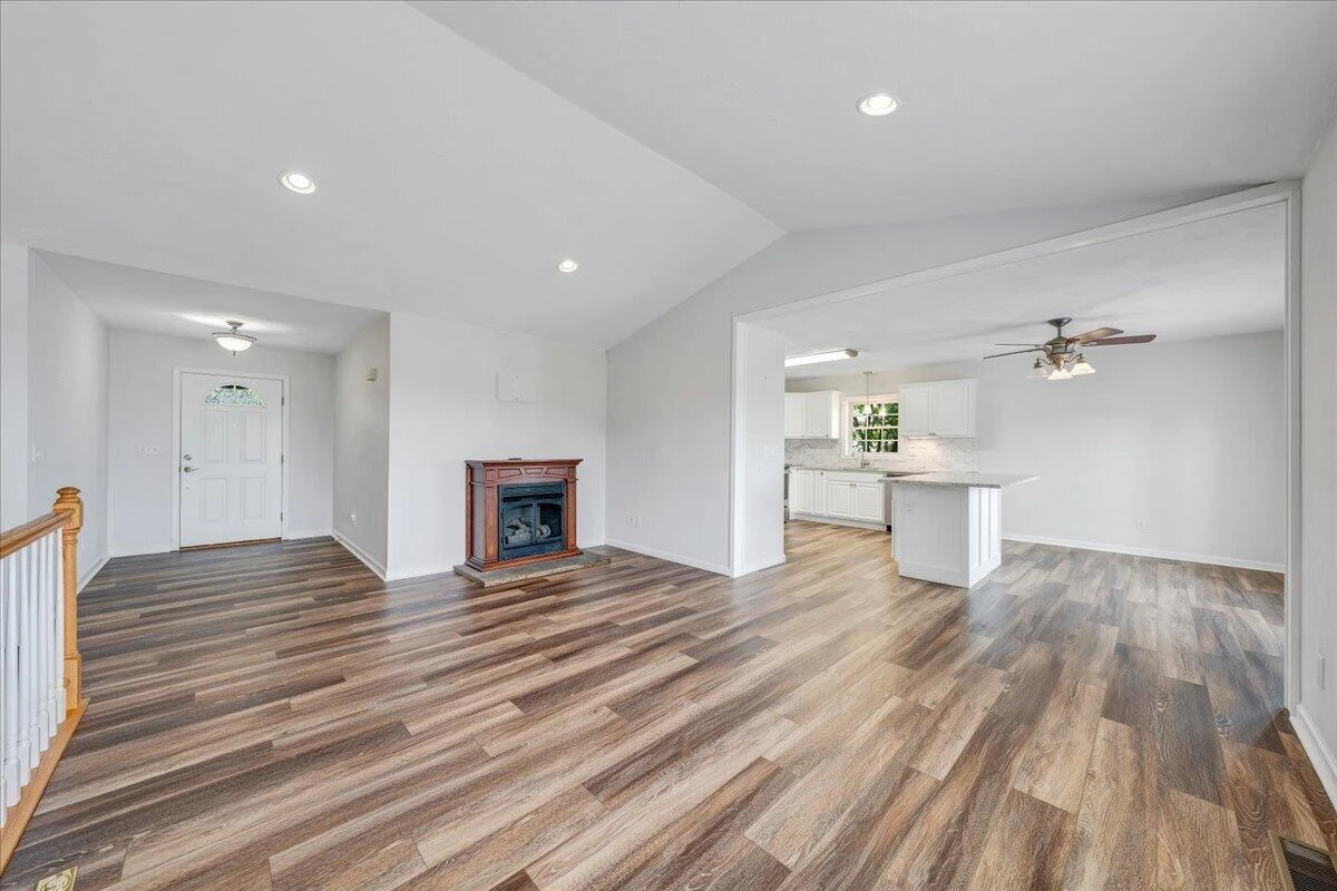 2278 Isle Of Pines DR - Photo 8