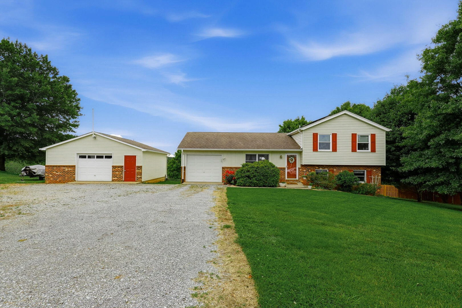 108 Piccadilly CT - Photo 33
