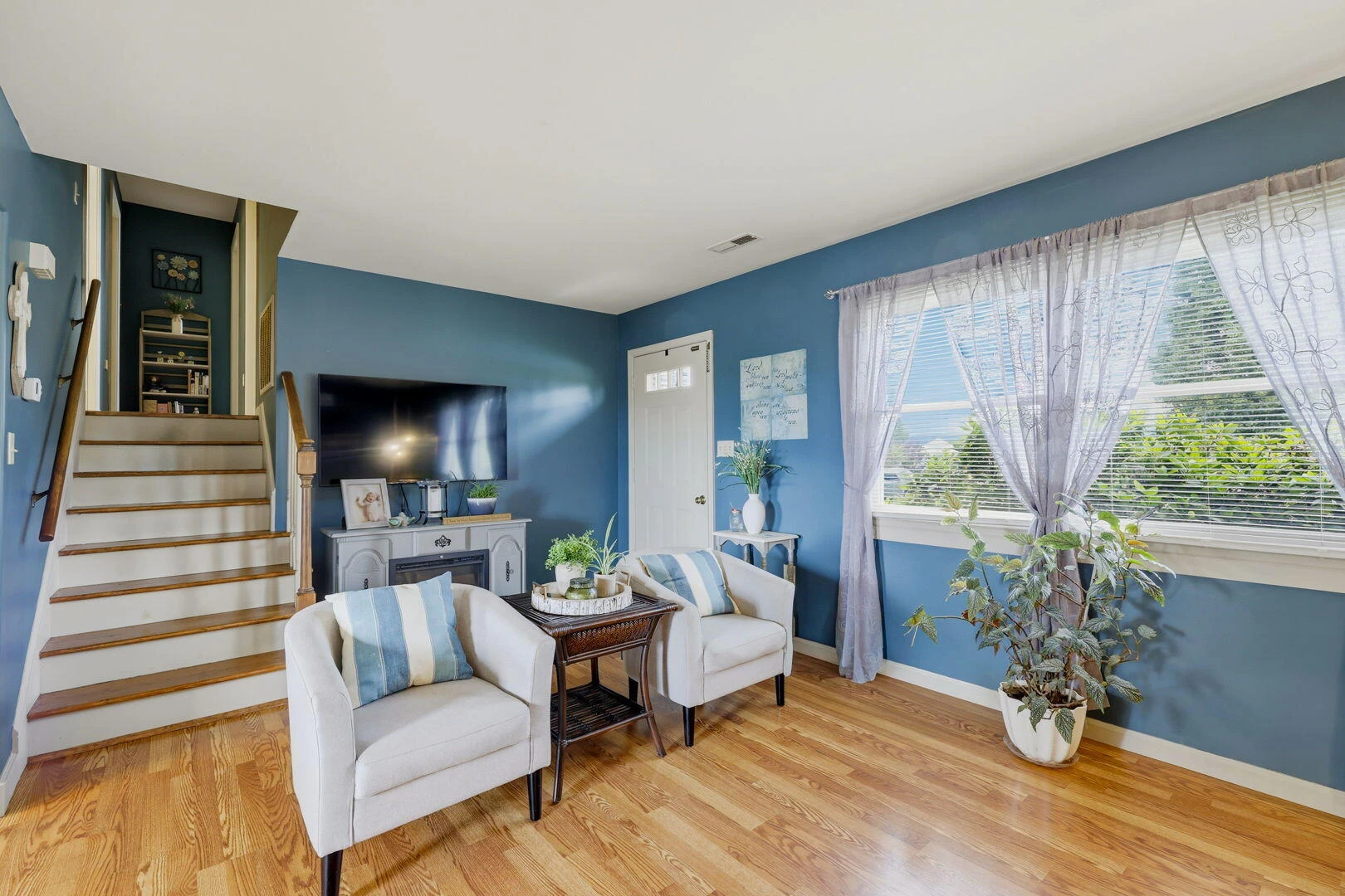 108 Piccadilly CT - Photo 6