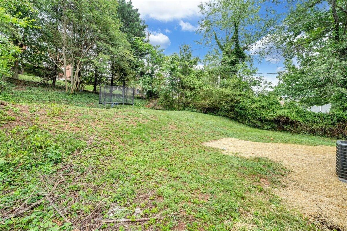 2615 Lansing DR SW - Photo 30