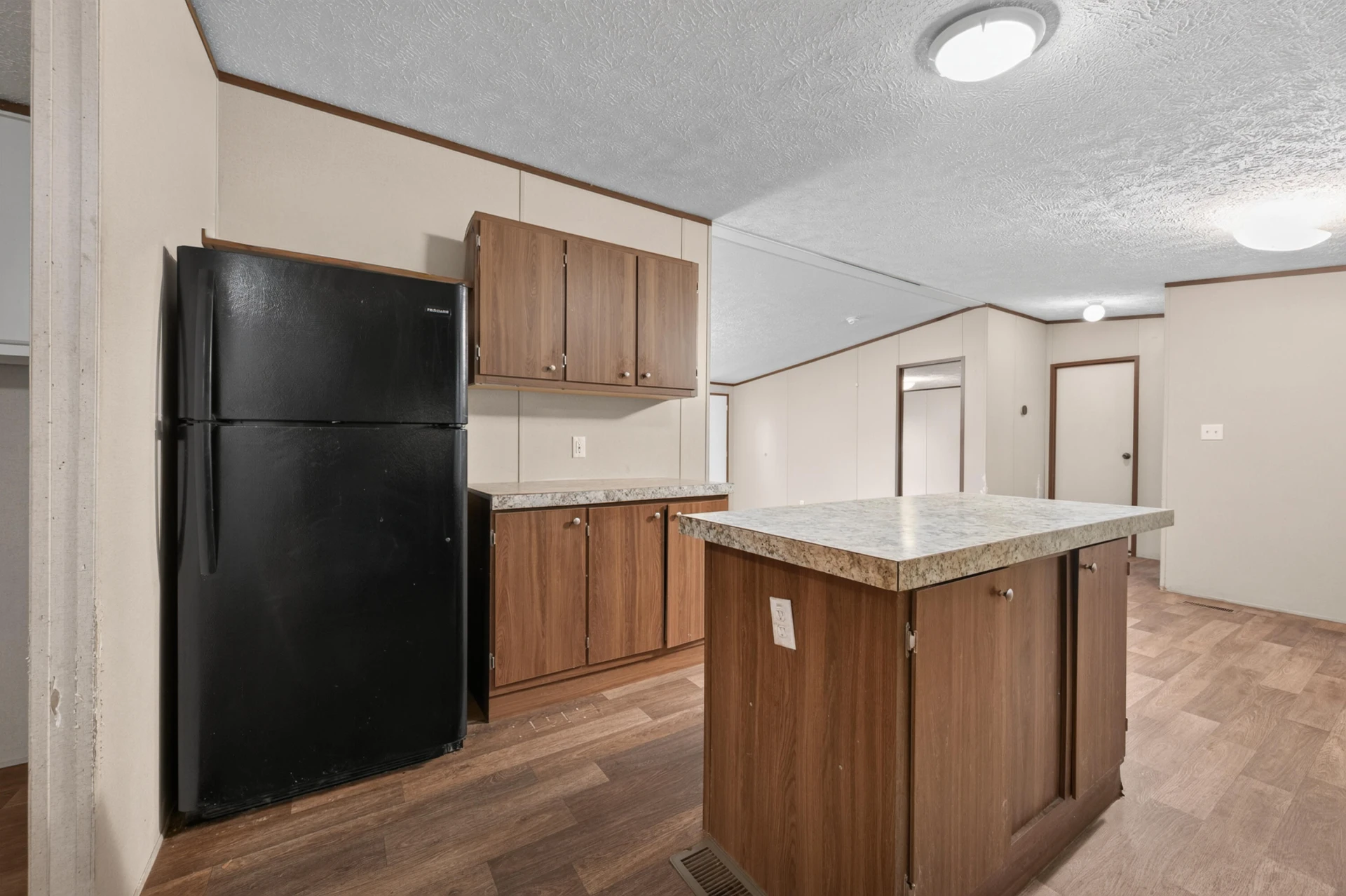 1625 Hollandsworth RD NW - Photo 17