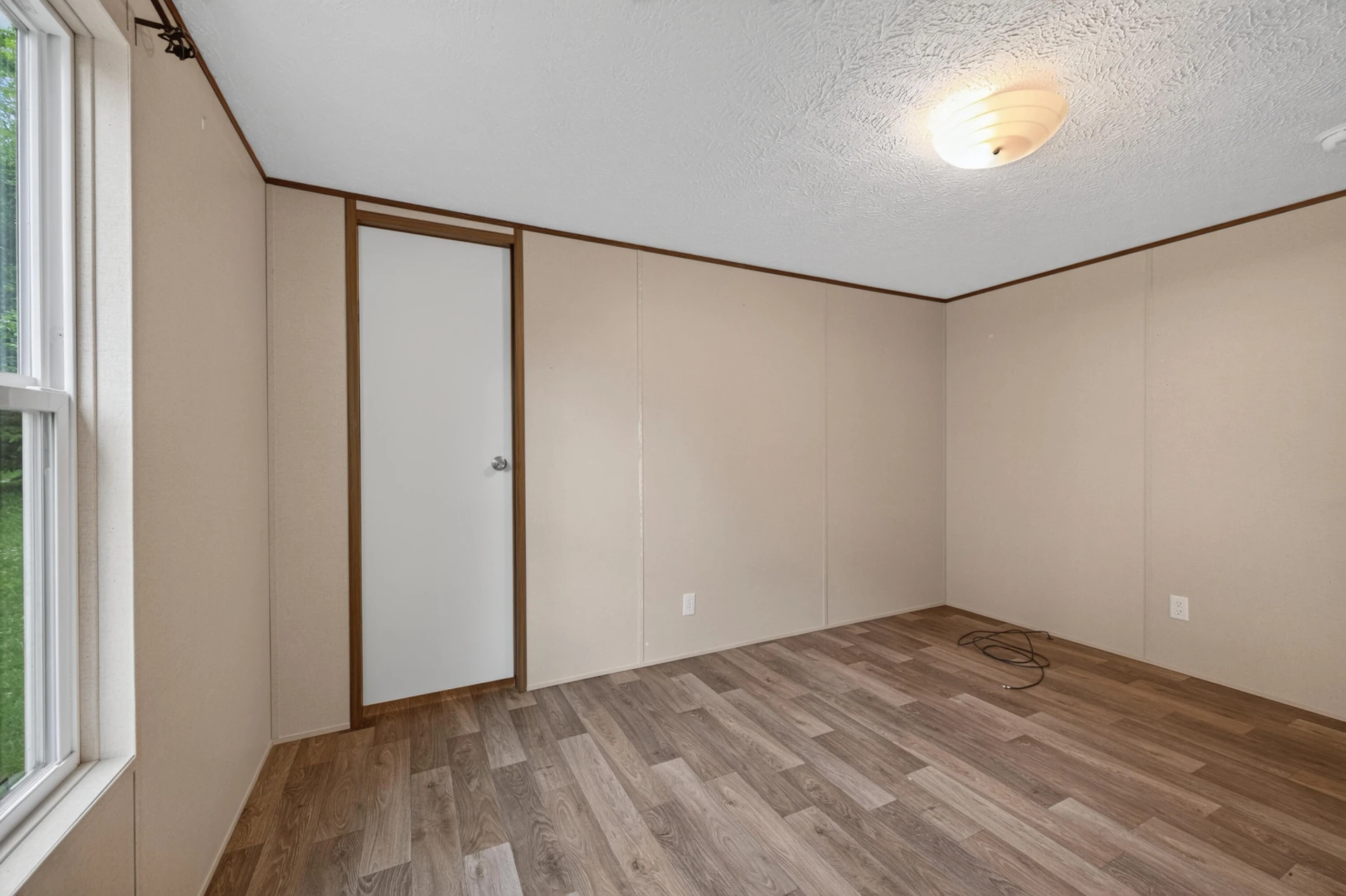 1625 Hollandsworth RD NW - Photo 29