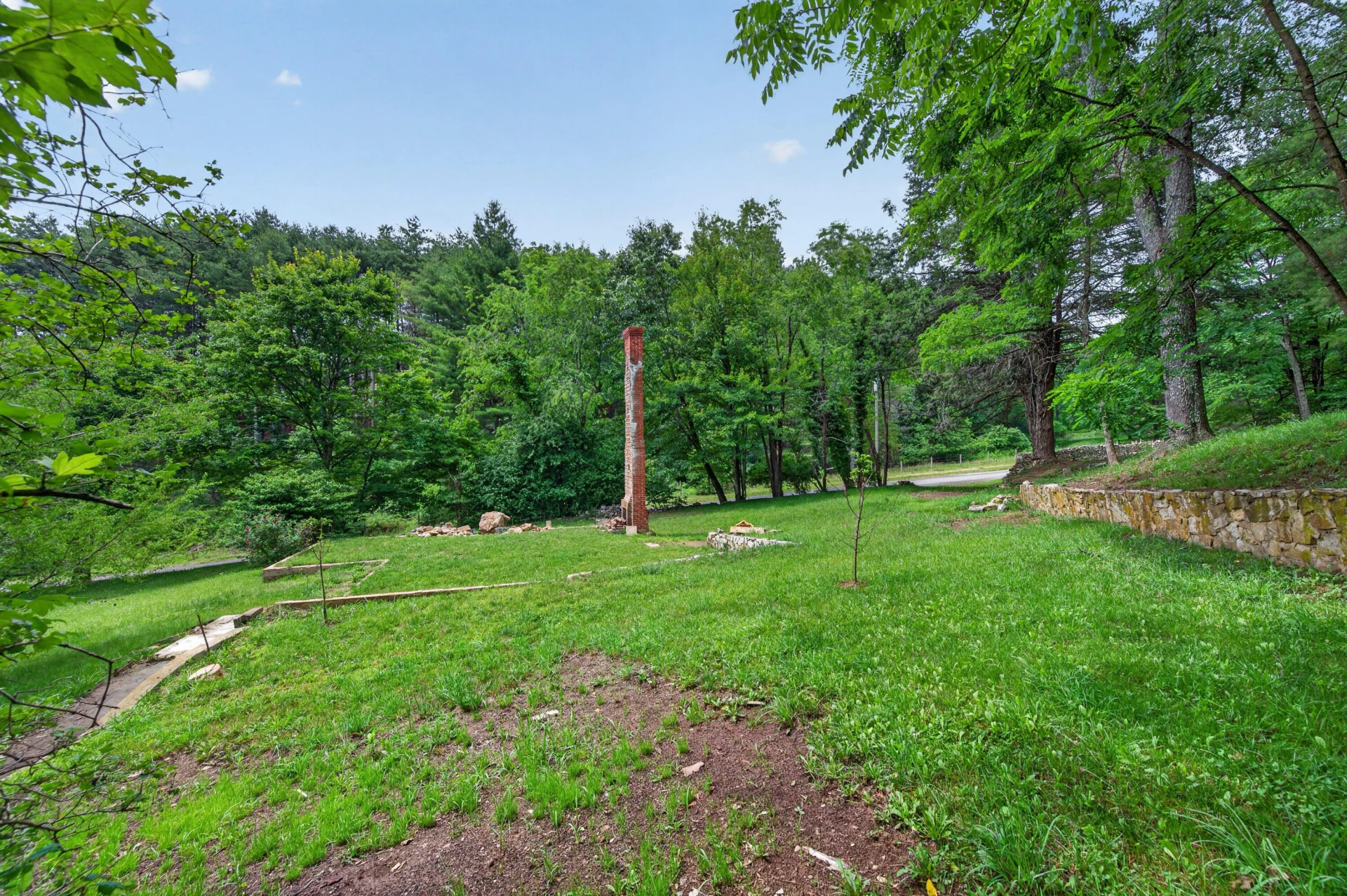 1625 Hollandsworth RD NW - Photo 41