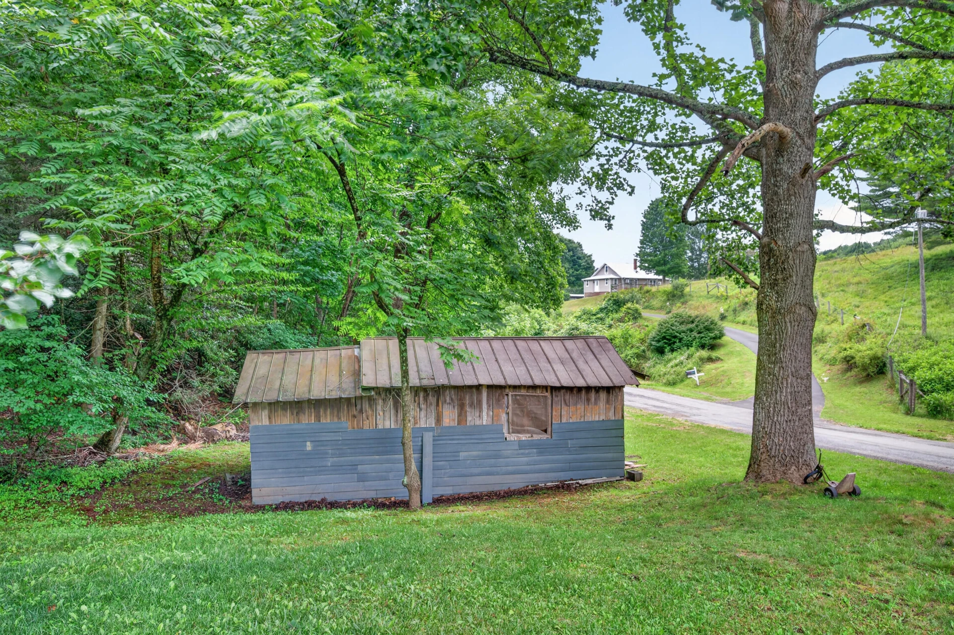 1625 Hollandsworth RD NW - Photo 46