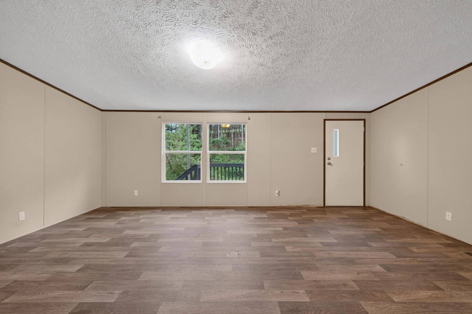 1625 Hollandsworth RD NW - Photo 9