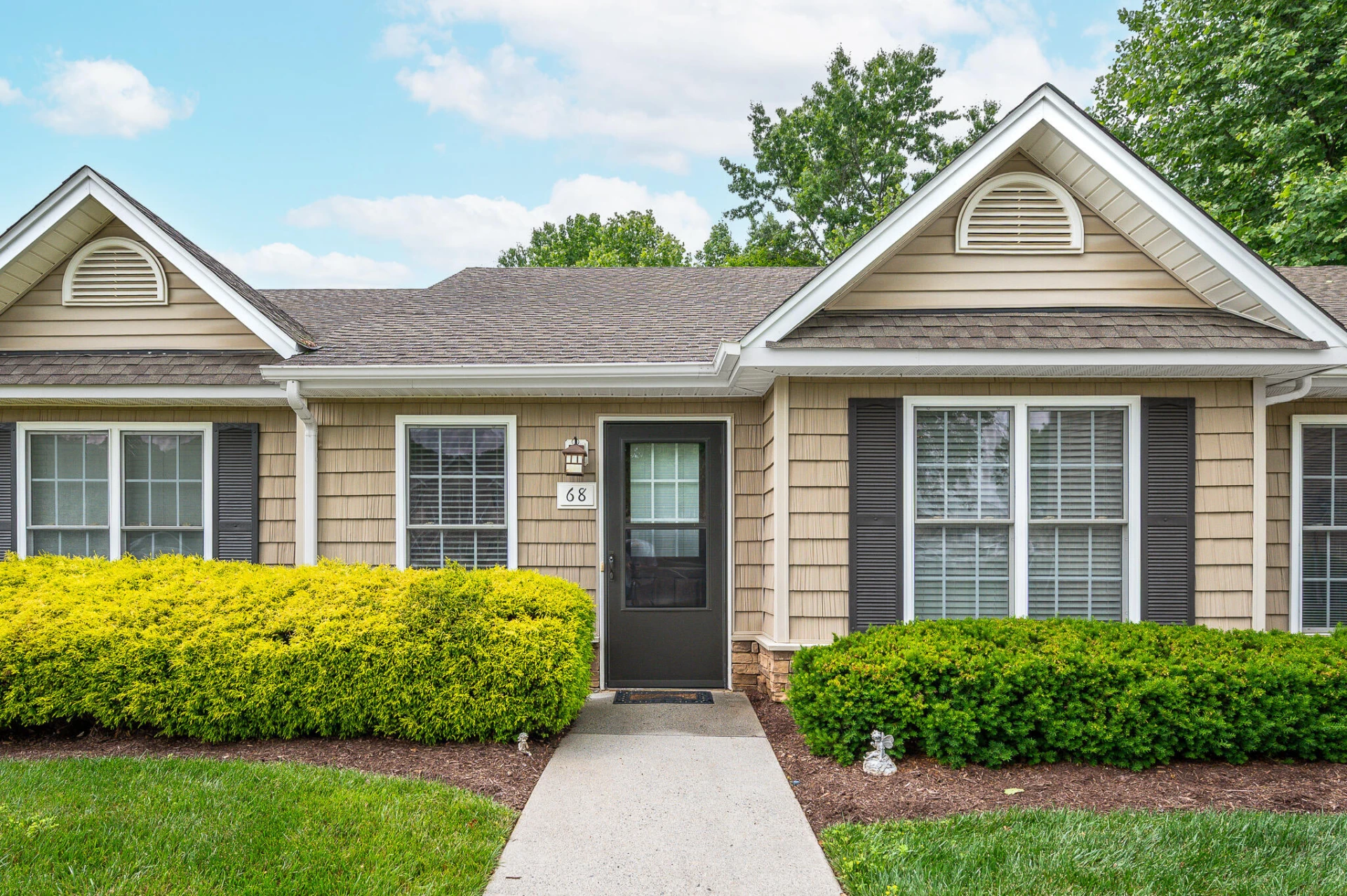 68 Old Tavern CIR - Photo 2