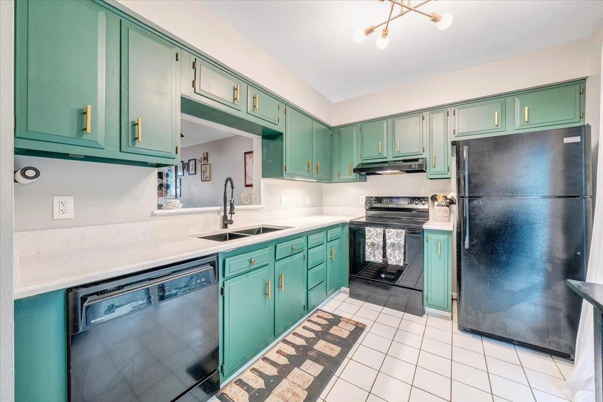 7027 Oak CT - Photo 15