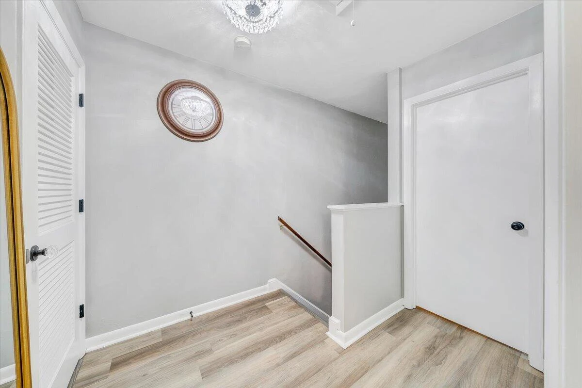 7027 Oak CT - Photo 20